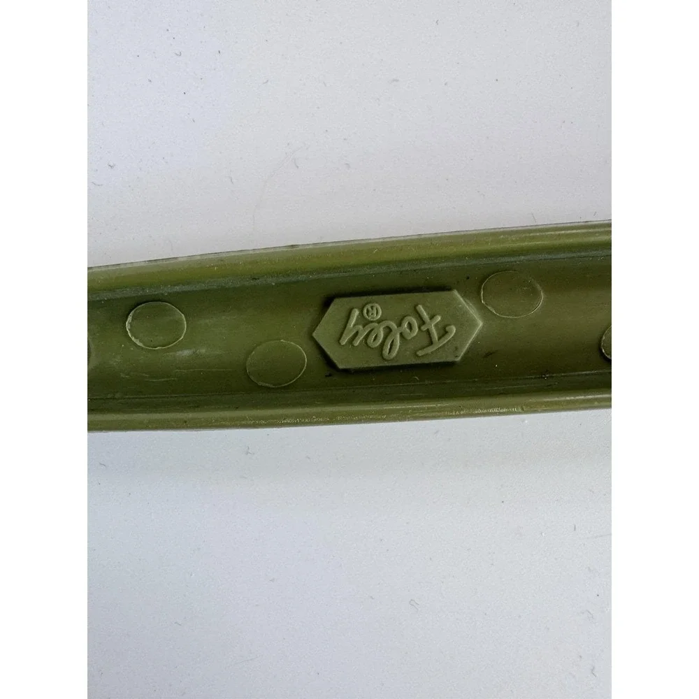 Vintage 70s Foley Soup Ladle Avocado Green Kitchen Nylon Serving Utensil Rare